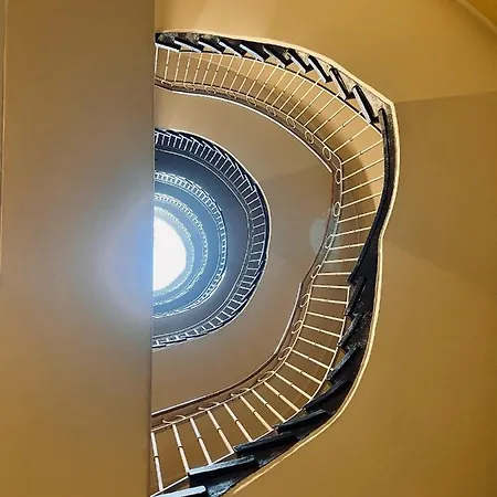 P&o Serviced Plac Konstytucji Διαμέρισμα