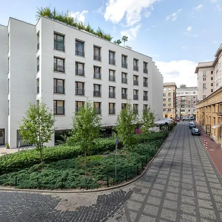 P&o Serviced Plac Konstytucji Apartmán